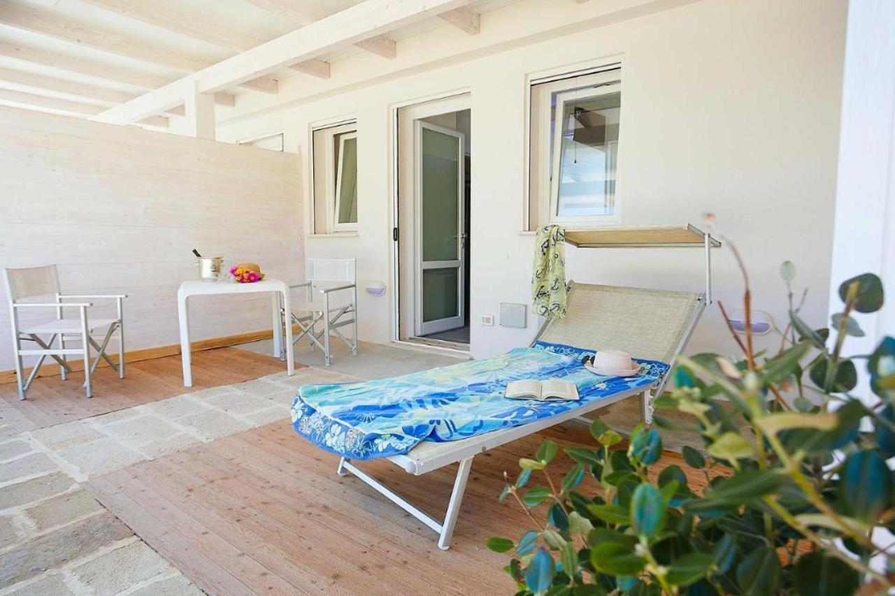 Stabilimento Lido Burrone Bed & Breakfast Favignana Exterior photo