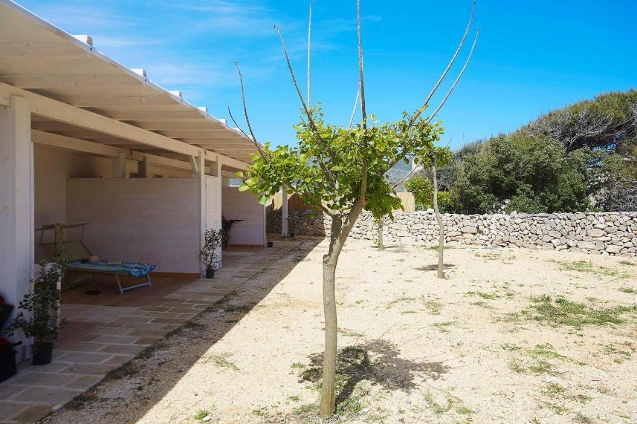 Stabilimento Lido Burrone Bed & Breakfast Favignana Exterior photo