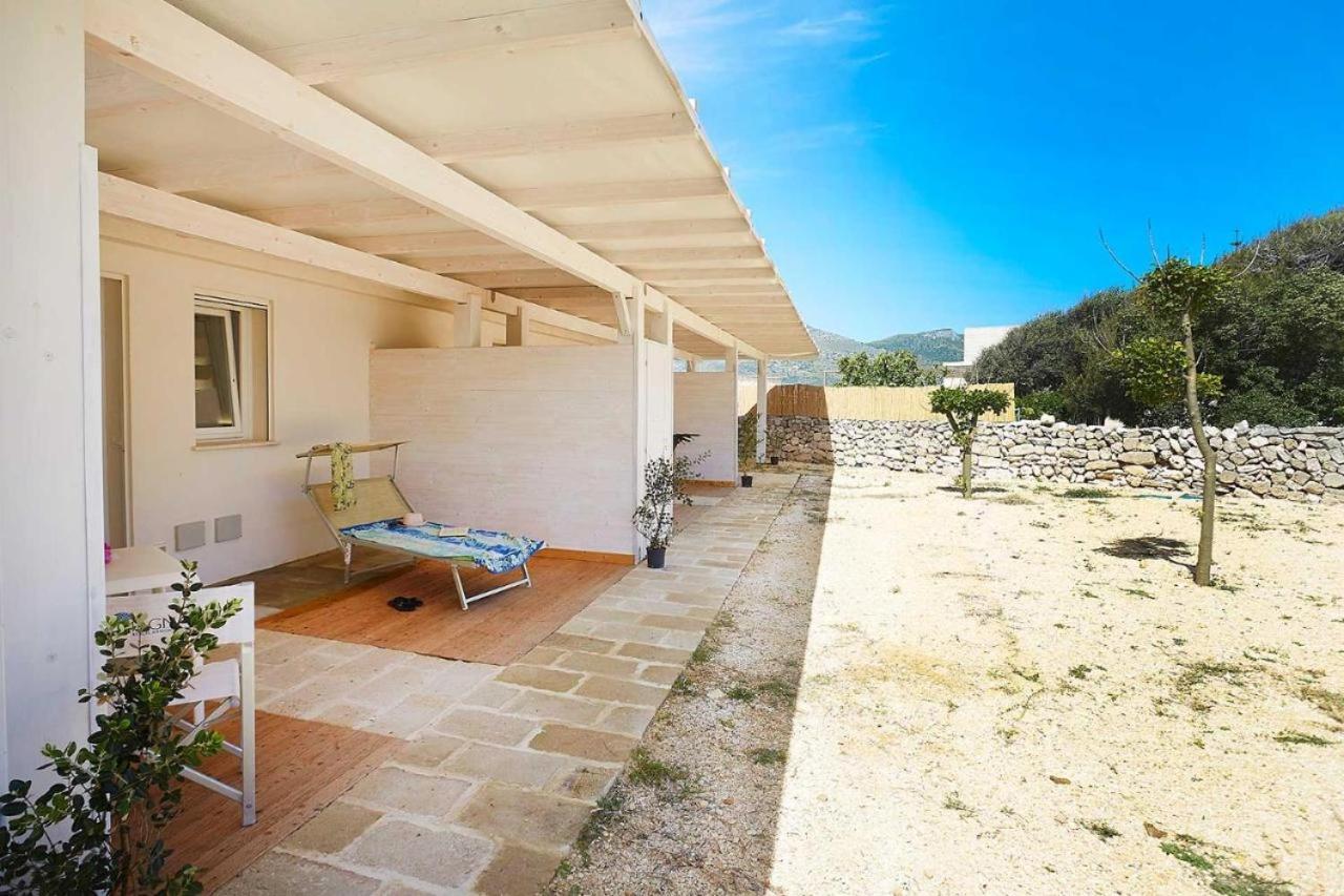 Stabilimento Lido Burrone Bed & Breakfast Favignana Exterior photo